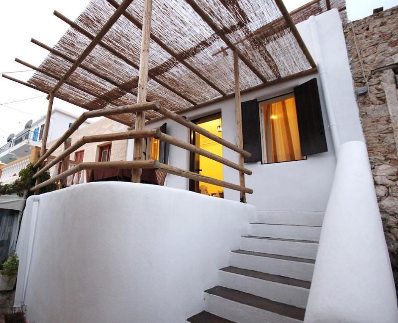 Atlantis Houses Chalki Town Exterior foto